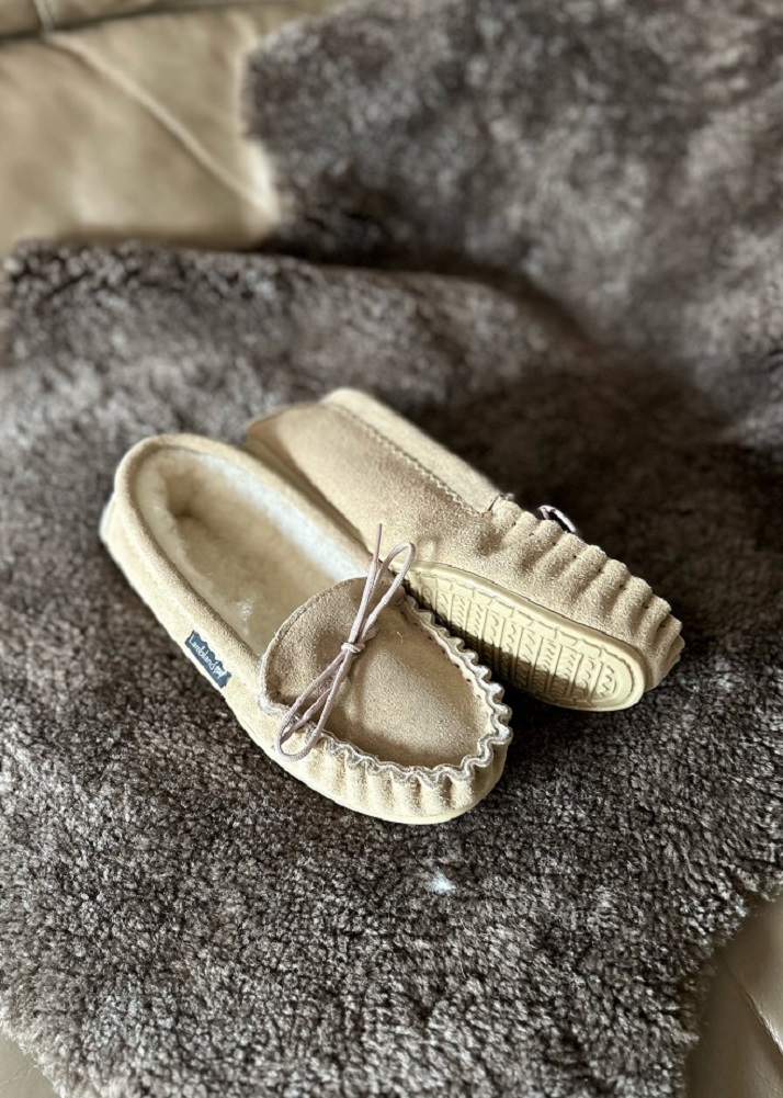 Mens Luxury Premium Moccasin Slippers with Sole at Lambland